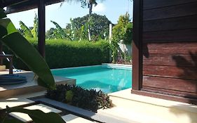 Sri Abi Ratu Lodge